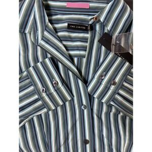 The‎ Limited Button Down Shirt Women's M Classic Preppy Workwear NWT